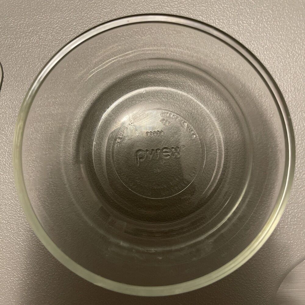 Pyrex 2 Cup 750 ml 7200A Round Clear Glass